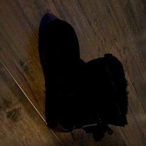 UGG Black Short Bow Boots